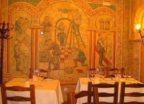 Hospederia Fernando I Hotell León Exteriör bild